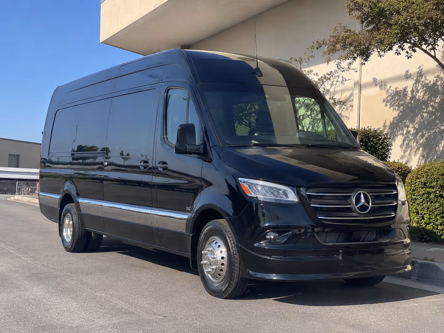 bus rental options for miami gardens trips