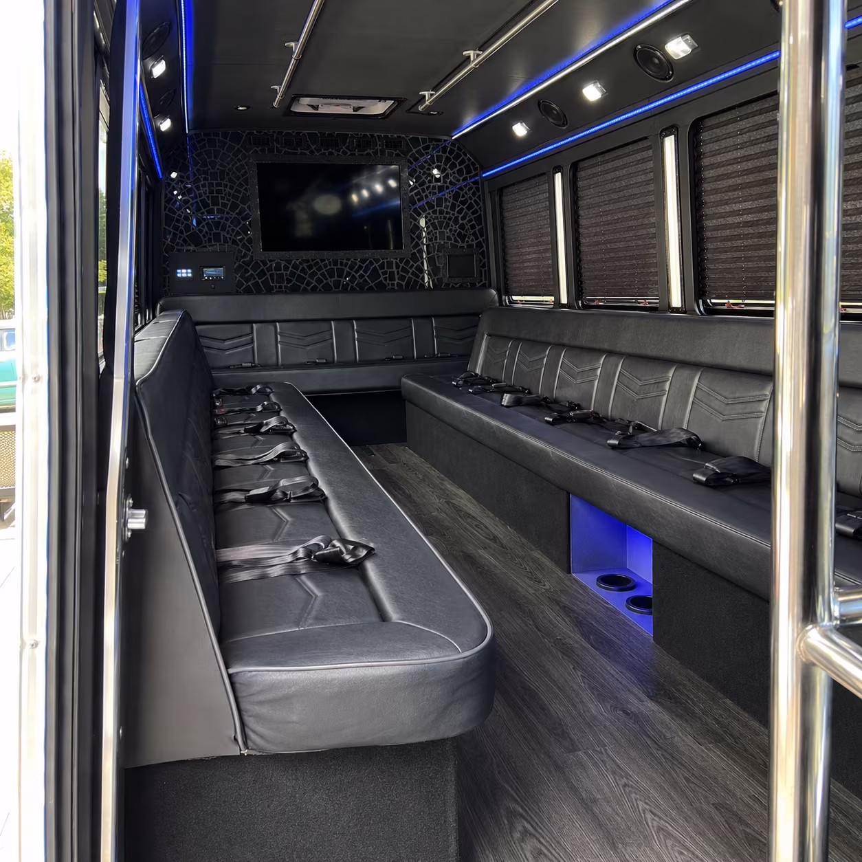 miami gardens sporting event party bus rental