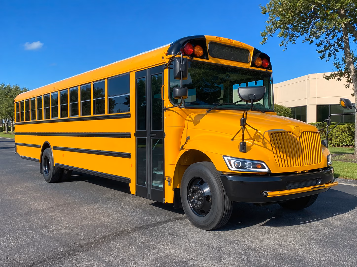 school bus rentals for zoo miami and nature based field trips