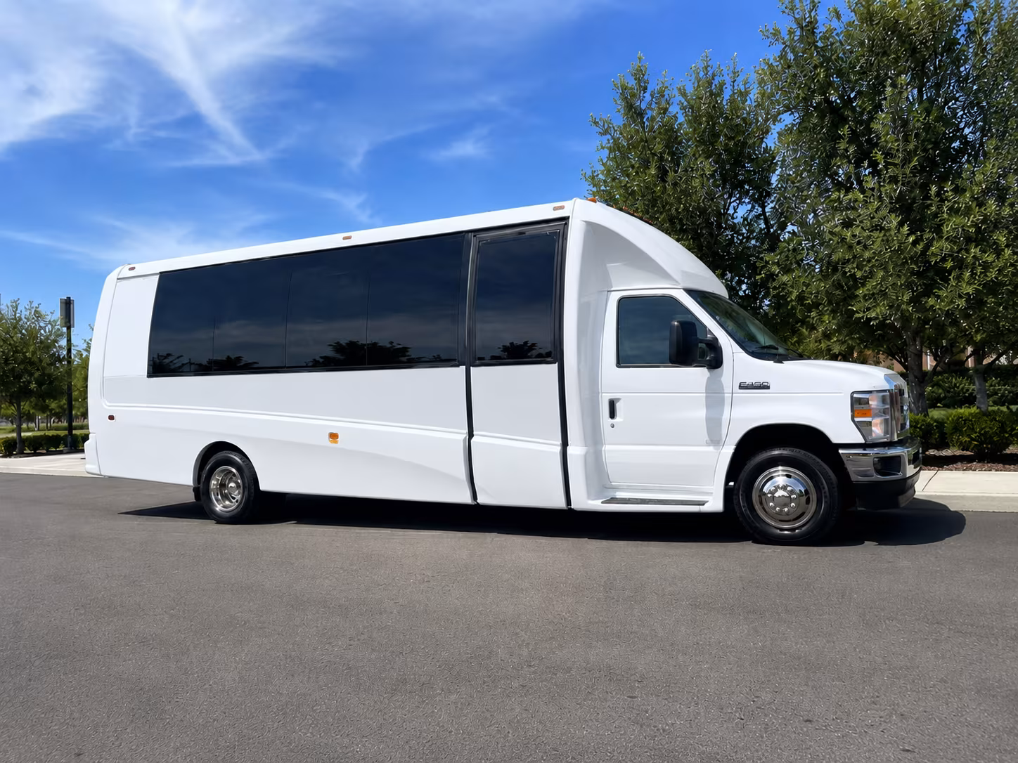 secure transportation for your next field trip 2