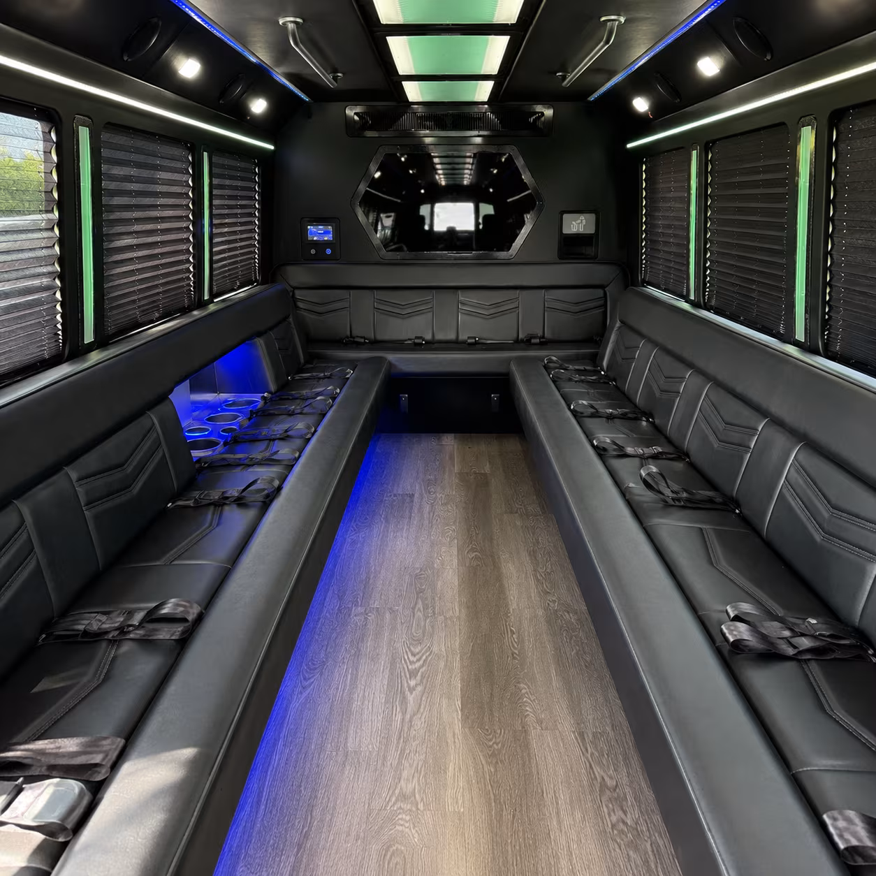 why rent using miamigardensminibuscompany com 2
